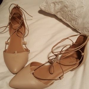 Strappy nude mix 6 flats size 8